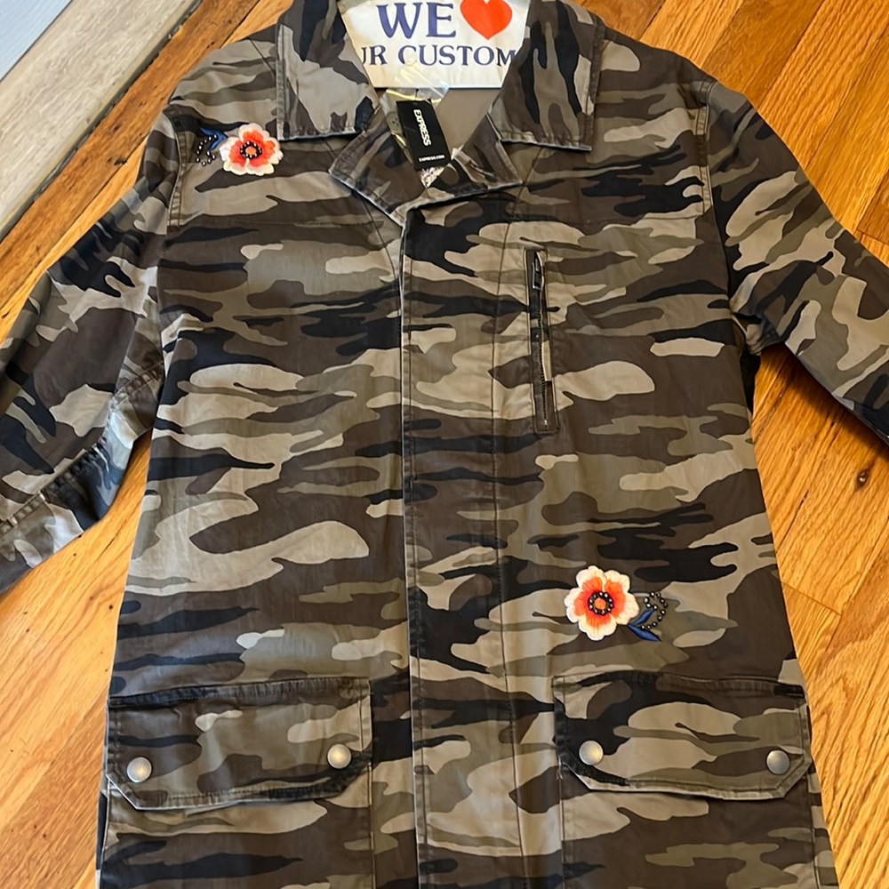 Xs/s express jacket brand new